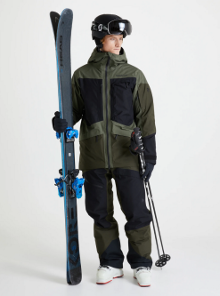 PeakPerformance PEAK PERFORMANCE MEN'S GRAVITY GORE-TEX 2L JACKET Pine Needle -Snow Kleding Verkoopwinkel scherm afbeelding 2023 02 07 om 11.34.48