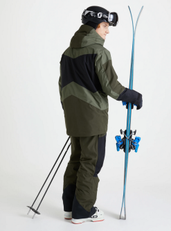 PeakPerformance PEAK PERFORMANCE MEN'S GRAVITY GORE-TEX 2L JACKET Pine Needle -Snow Kleding Verkoopwinkel scherm afbeelding 2023 02 07 om 11.35.15