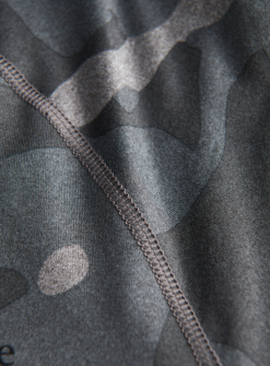 PeakPerformance PEAK PERFORMANCE SPIRIT CREW MEN Tour Camo -Snow Kleding Verkoopwinkel schermafbeelding 2021 10 21 om 21.20.32