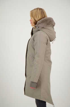 AIRFORCE DOUBLE ZIP FISHTAIL PARKA Brindel -Snow Kleding Verkoopwinkel schermafbeelding 2021 11 18 om 10.06.00
