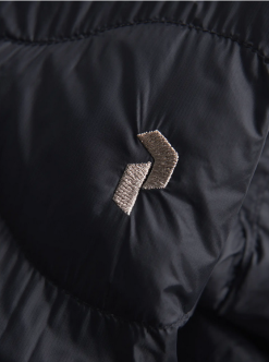 PeakPerformance PEAK PERFORMANCE HELIUM DOWN HOOD MEN Black -Snow Kleding Verkoopwinkel schermafbeelding 2022 03 29 om 11.23.39