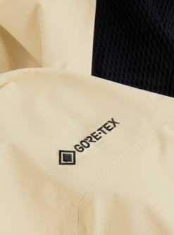 PeakPerformance PEAK PERFORMANCE ALPINE GORE-TEX 3L JACKET MEN Pale 12 PeakPerformance PEAK PERFORMANCE ALPINE GORE-TEX 3L JACKET MEN Pale -Snow Kleding Verkoopwinkel schermafbeelding 2022 10 21 om 17.37.52