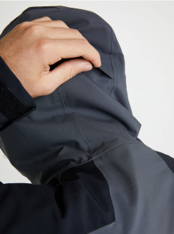 PeakPerformance PEAK PERFORMANCE PACT INSULATED 2L JACKET MEN Black / Motion Grey -Snow Kleding Verkoopwinkel schermafbeelding 2022 10 26 om 19.25.44